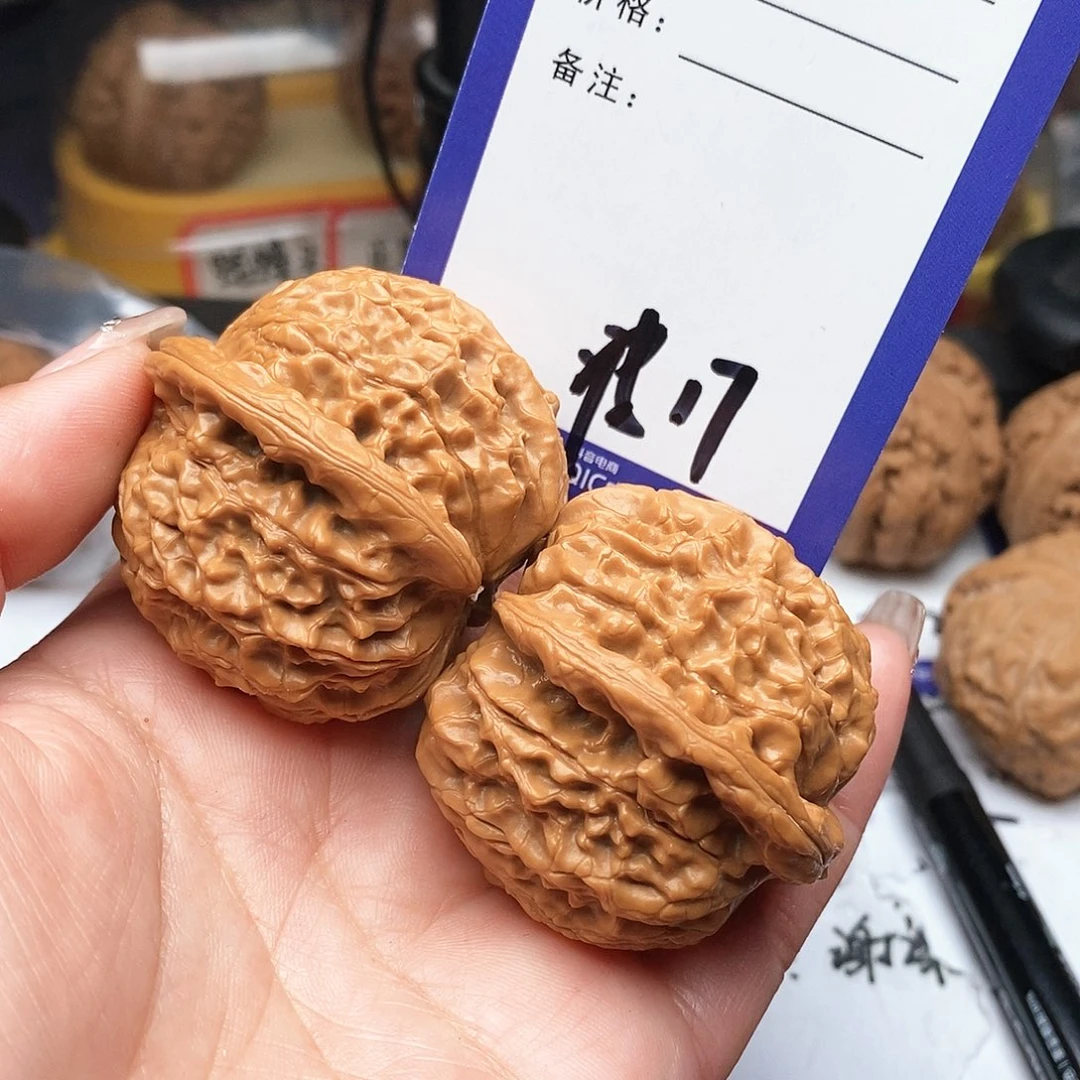 【闪购商品】文玩核桃把件老*爷文玩核桃把件17