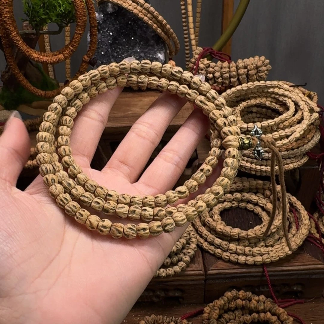 猫***宿柏香籽/百香籽吊坠