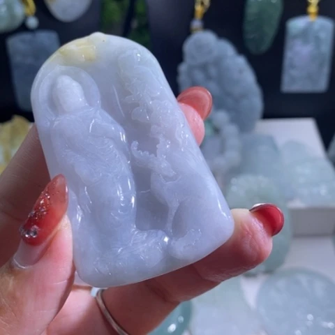 【闪购商品】颈饰未镶嵌翡翠阿咪