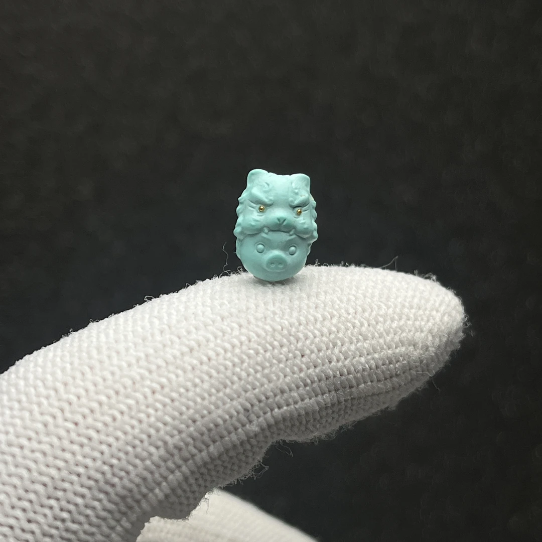 原矿绿松石高瓷精雕虎头猪猪