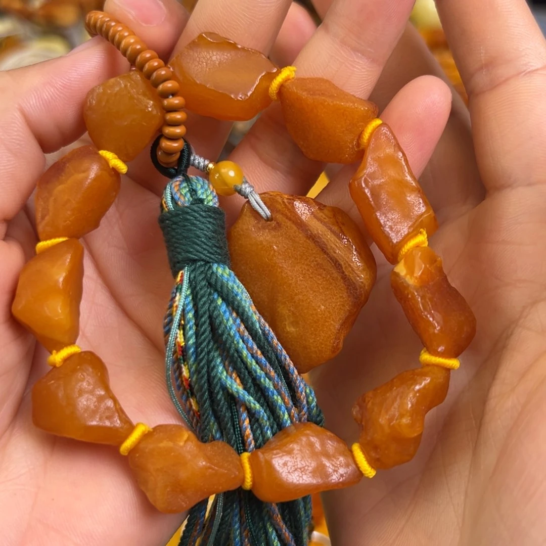 未镶嵌蜜蜡裸石蜜蜡