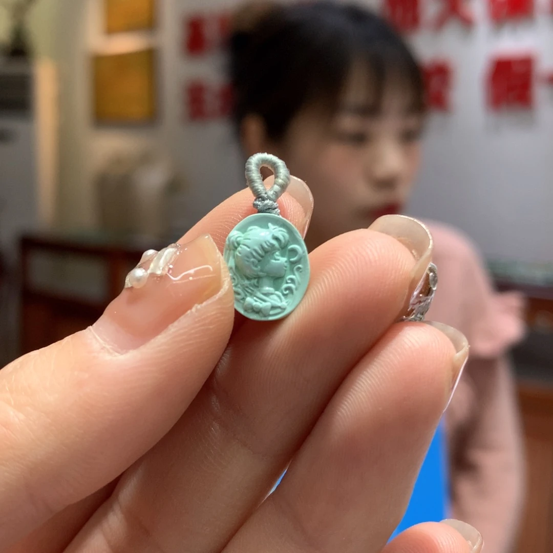 绿松石配饰未镶嵌