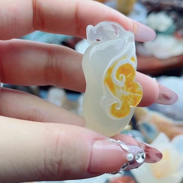 未镶嵌玛瑙手饰吊坠
