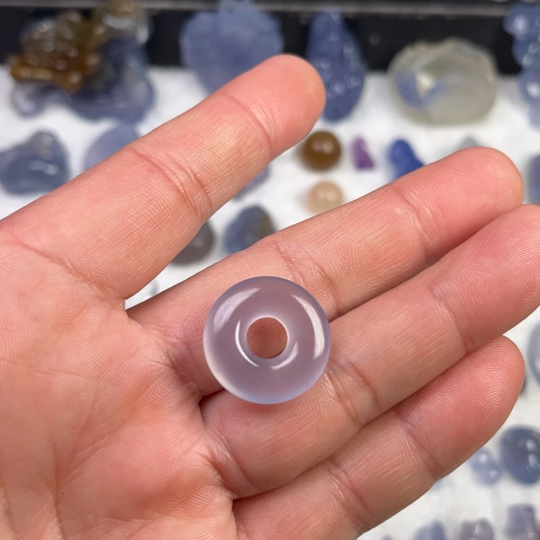 玛瑙/玉髓未镶嵌颈饰扣环