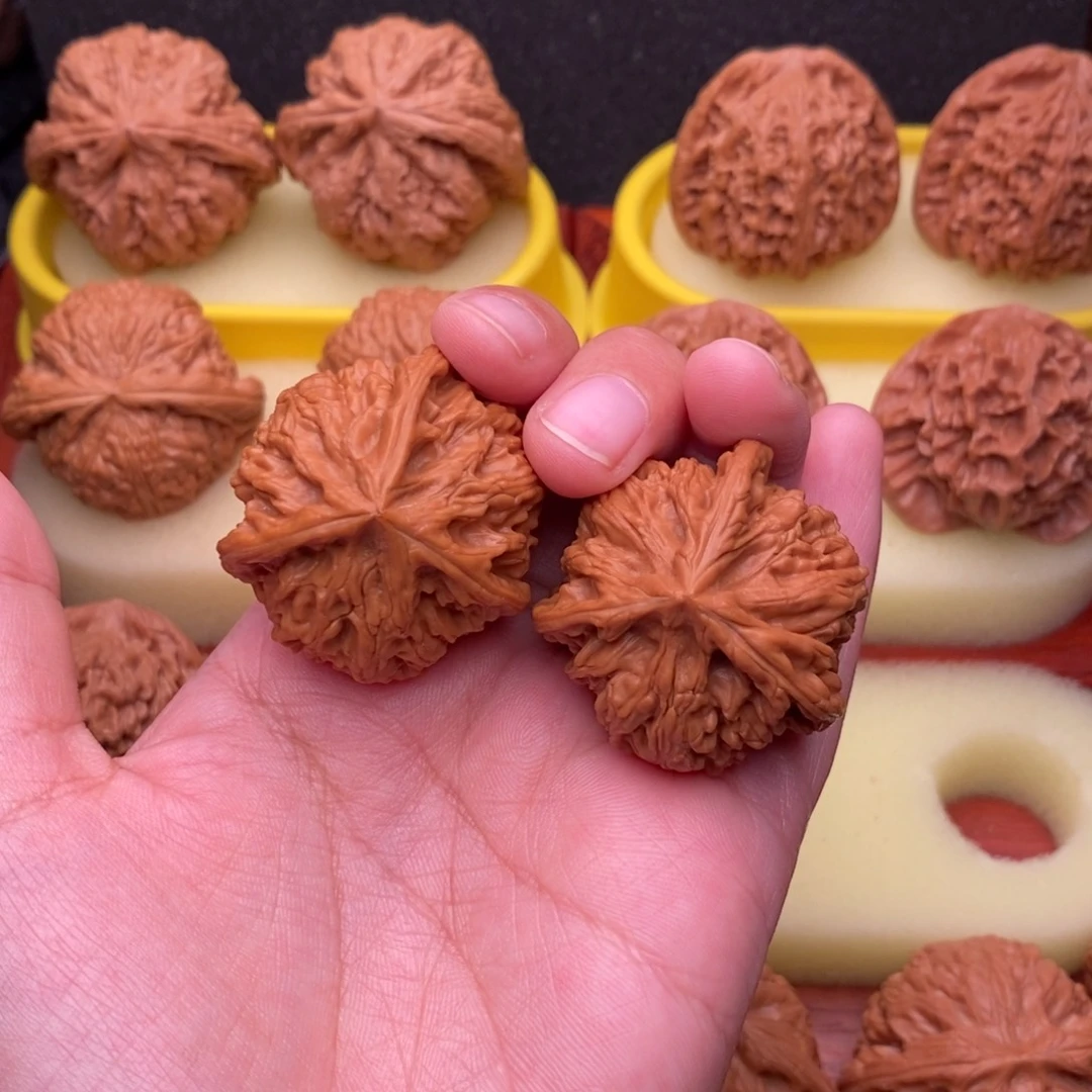 文玩核桃把件晨***曦毕业大三棱36