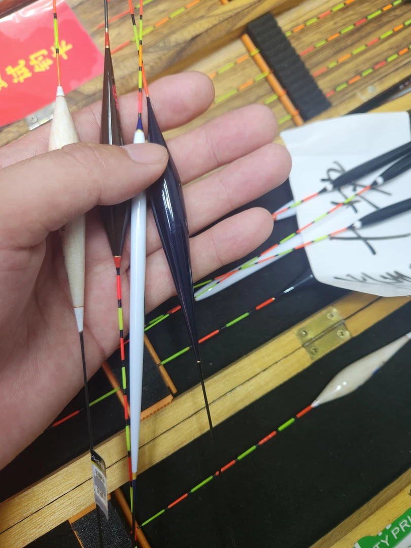 一套送漂盒粉丝套装福利鲫鱼鲤鱼罗非草鱼漂