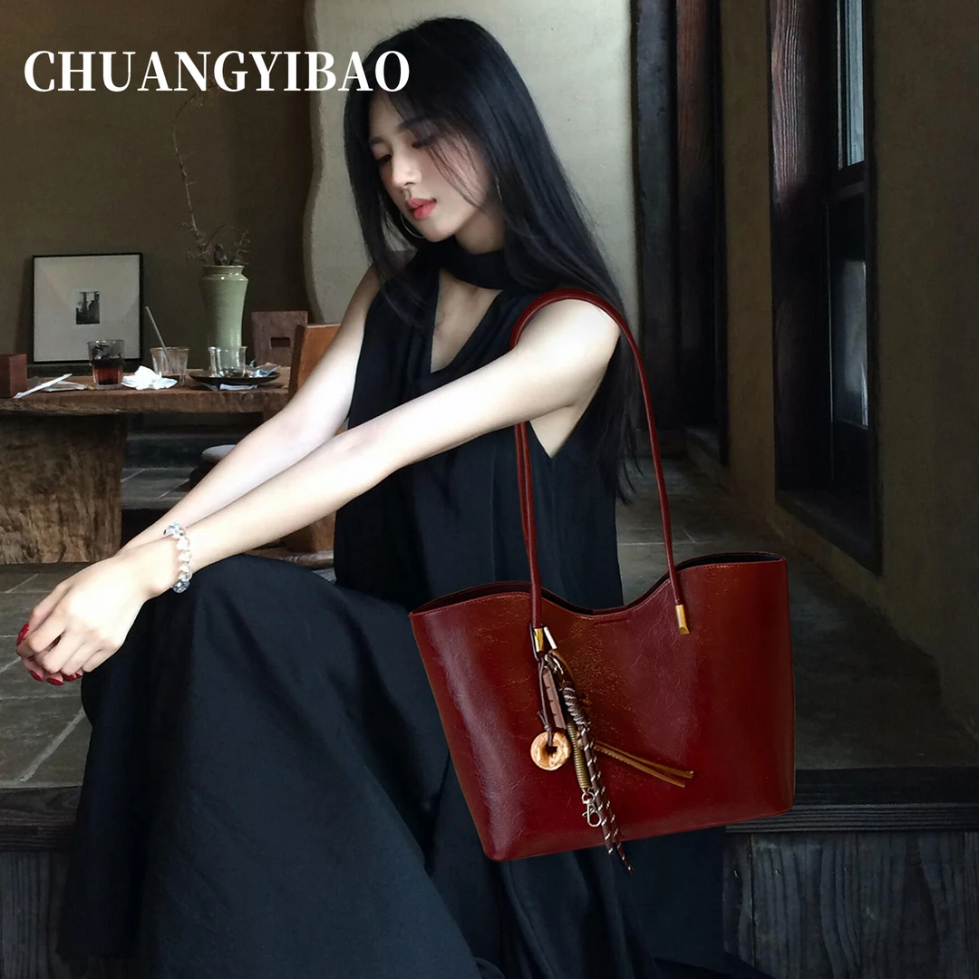 大容量托特包包女式2025新款高端大气轻奢小众高级感单肩红色婚包