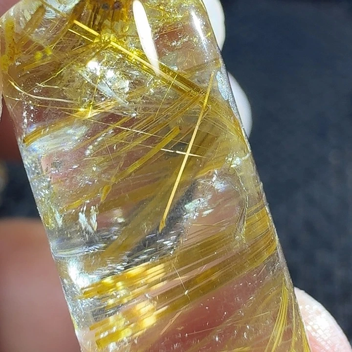 未镶嵌颈饰水晶众***醉