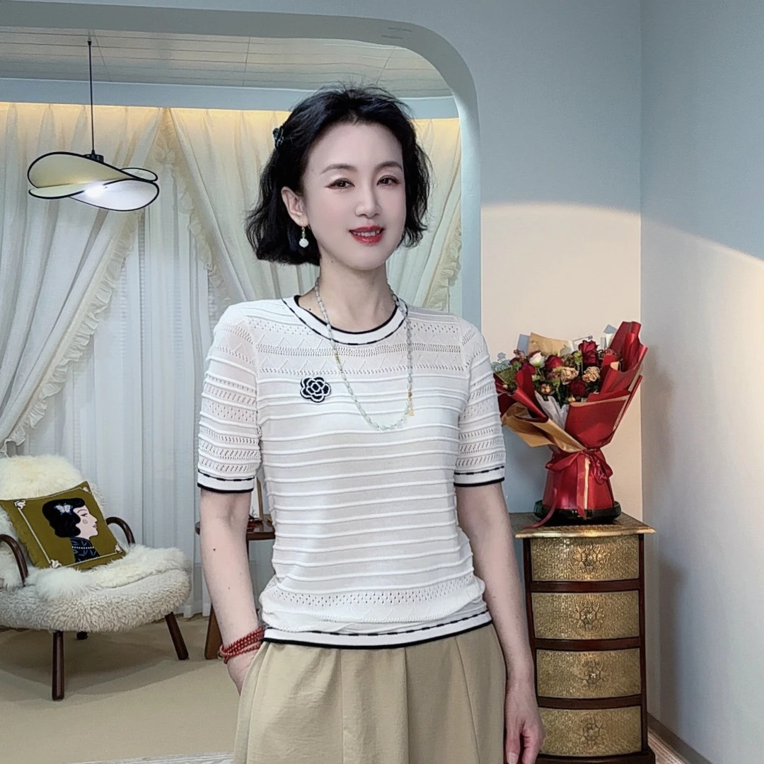 小敏定制2025新款桑蚕丝t镂空时尚百搭山茶花