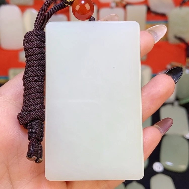 【闪购商品】颈饰未镶嵌和田玉