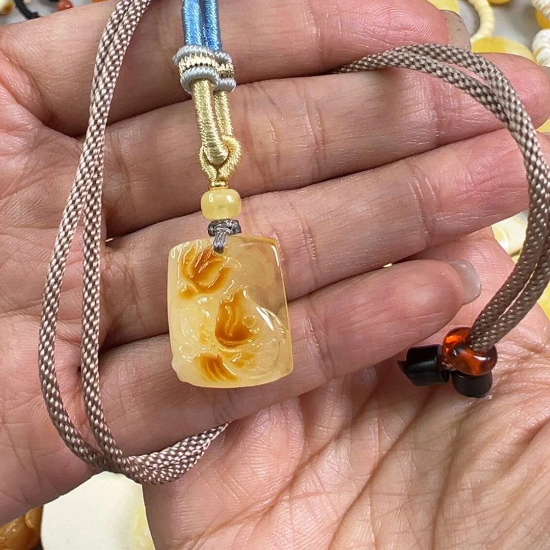 蜜蜡颈饰未镶嵌蜜蜡