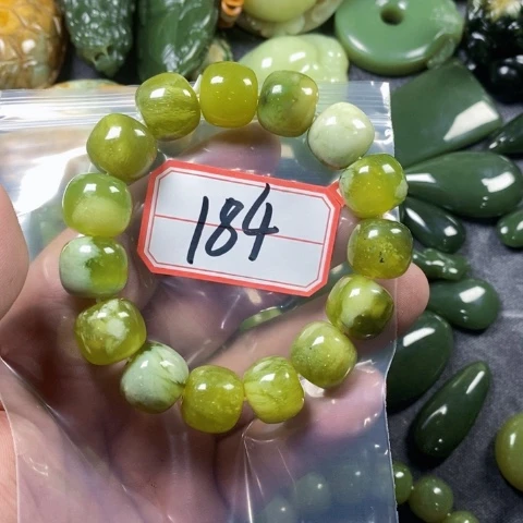 未镶嵌蛇纹石玉手链