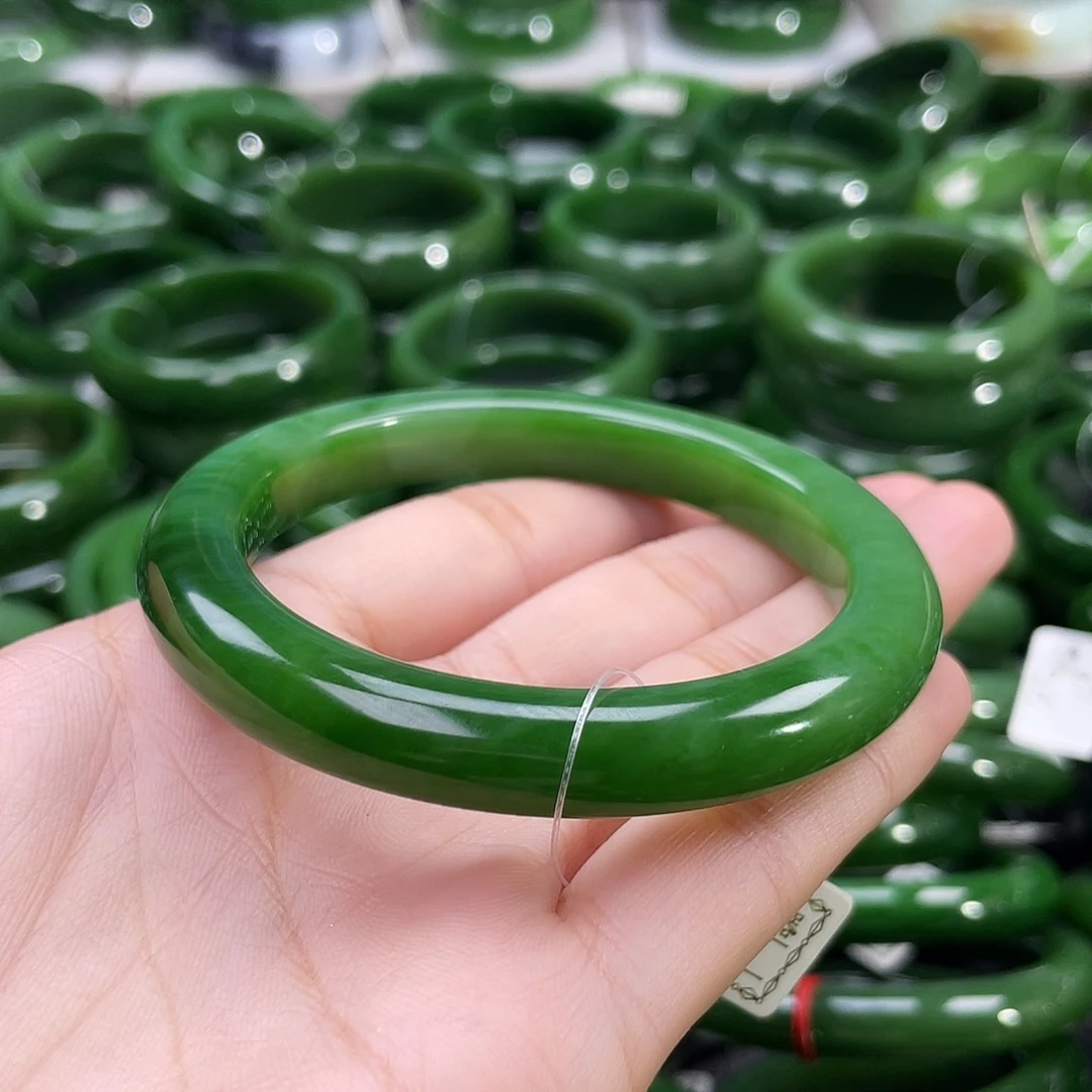 未镶嵌手镯和田玉（碧玉）