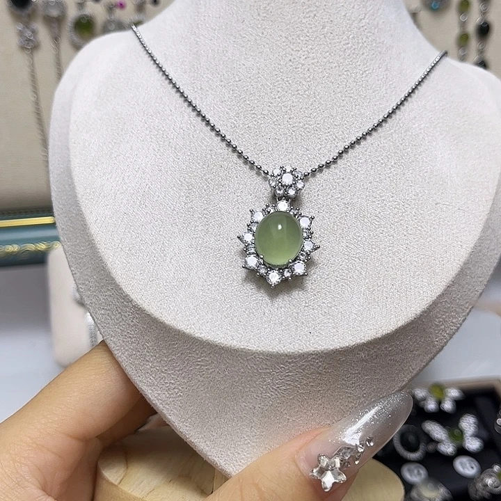 蛇纹石玉合金吊坠(赠链)