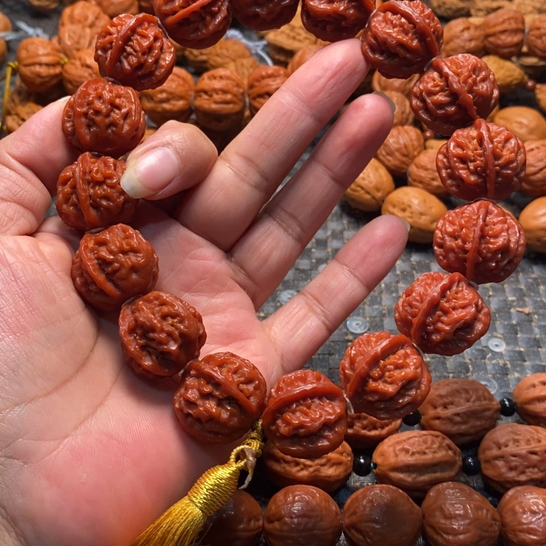 宏***泰文玩核桃吊坠龙脊京八棱