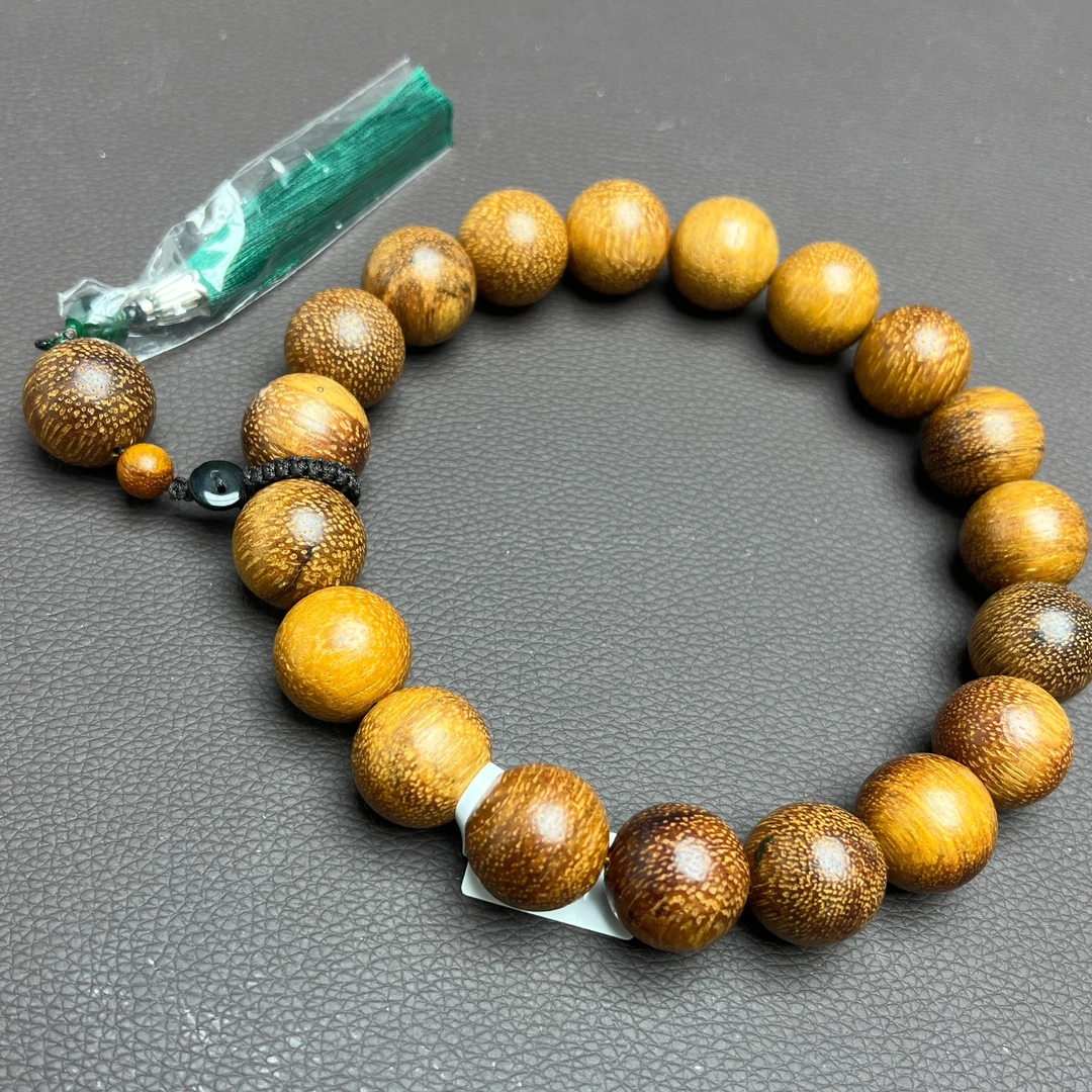 1174-成品木质手串