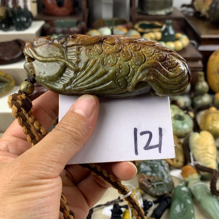岫岩河磨玉（透闪石质玉）未镶嵌珠宝奇石
