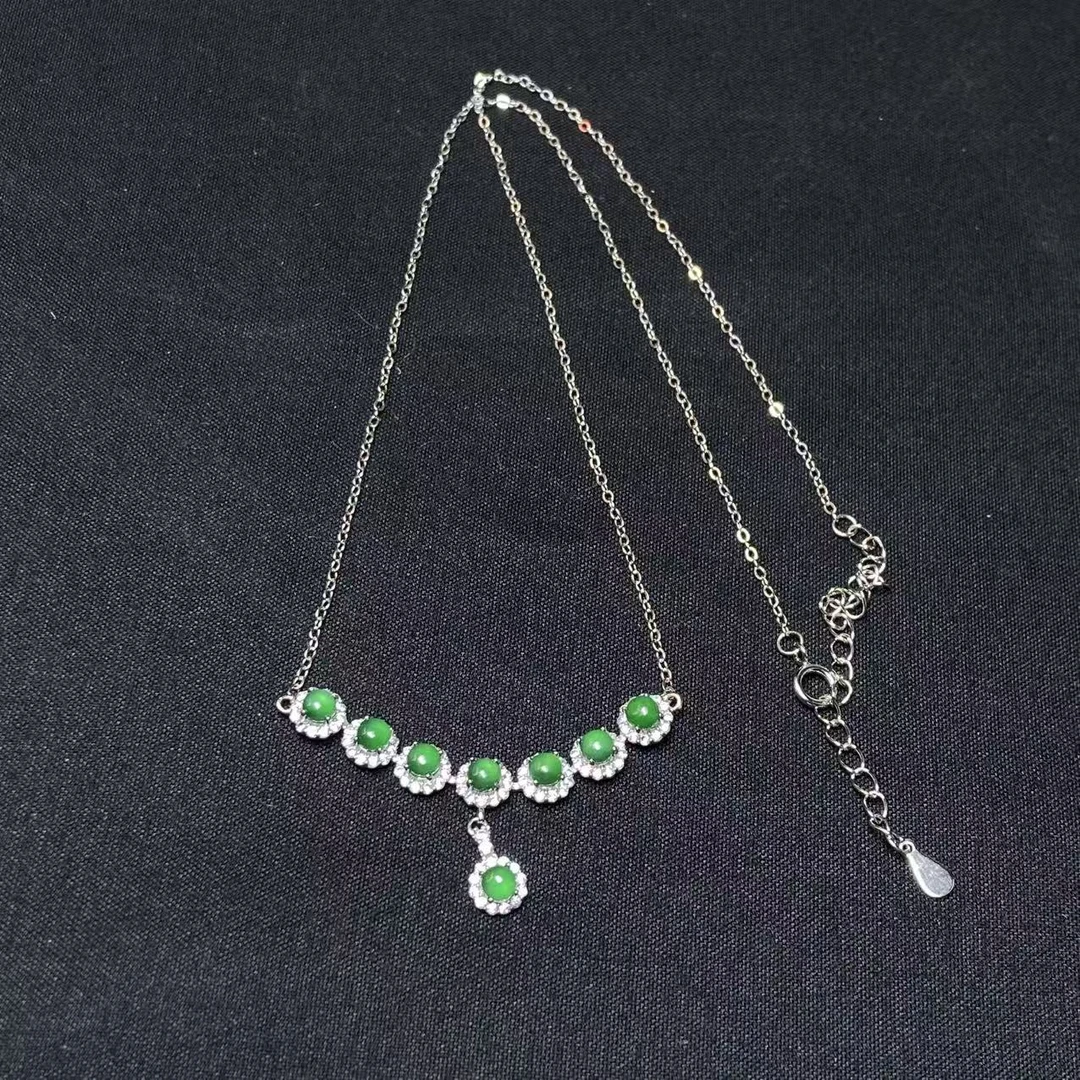 16548天然A货翡翠【颈饰】多样性发一个