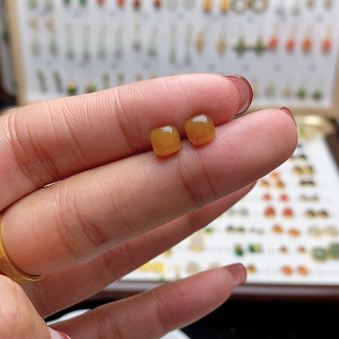 和田玉银S925镶嵌耳饰