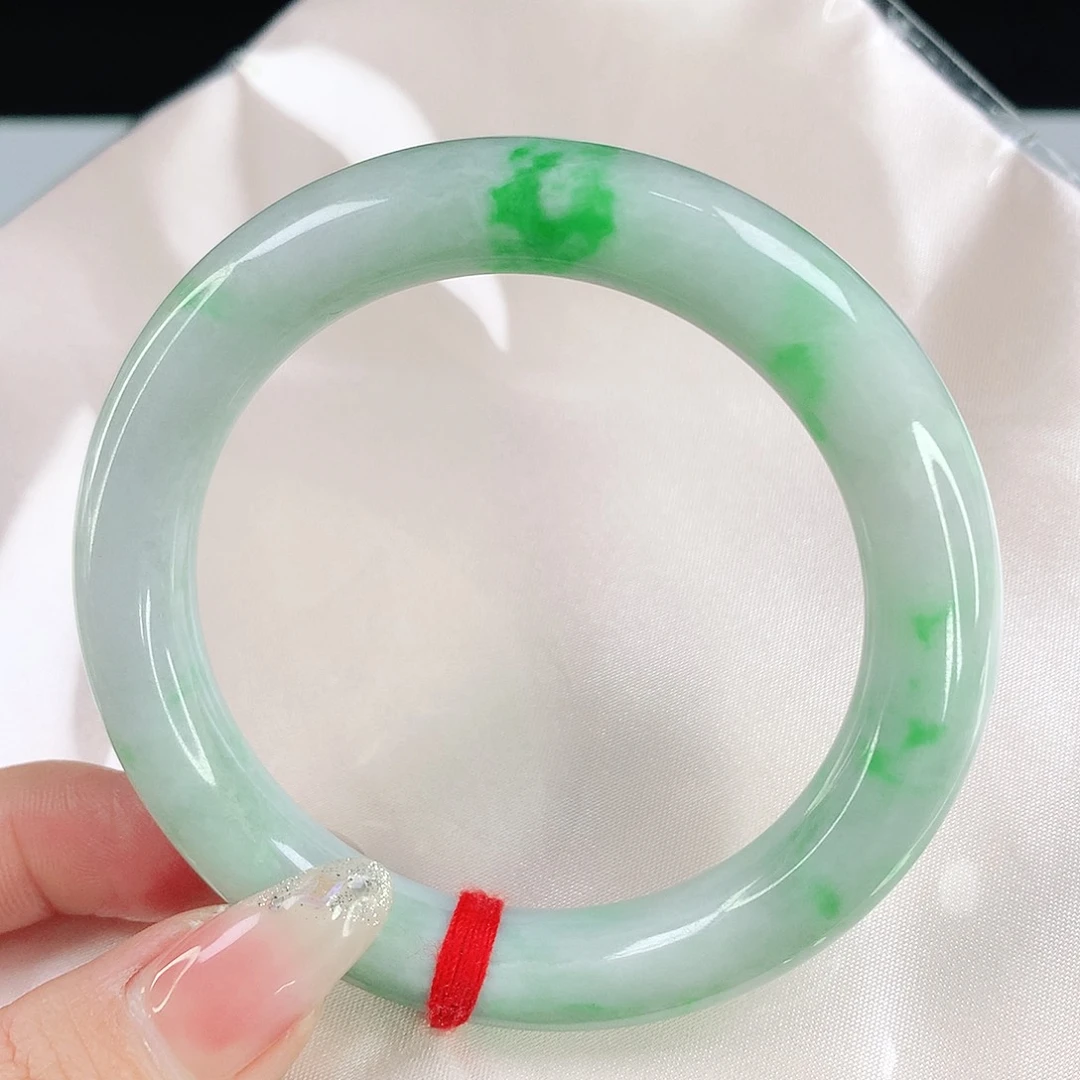 翡翠手镯未镶嵌5107翡翠