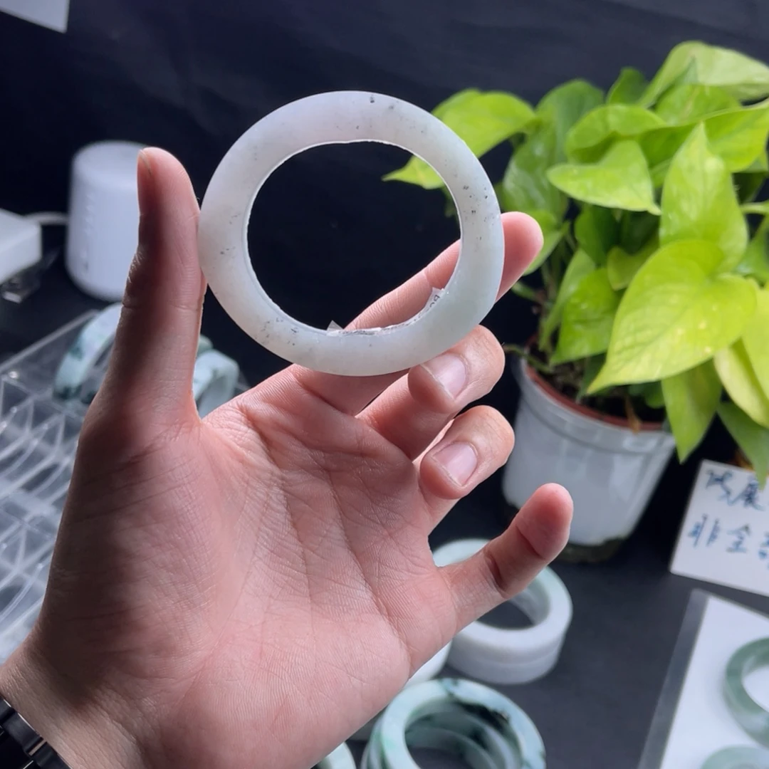 【闪购商品】定制翡翠55圆贵妃纹裂推荐未镶嵌