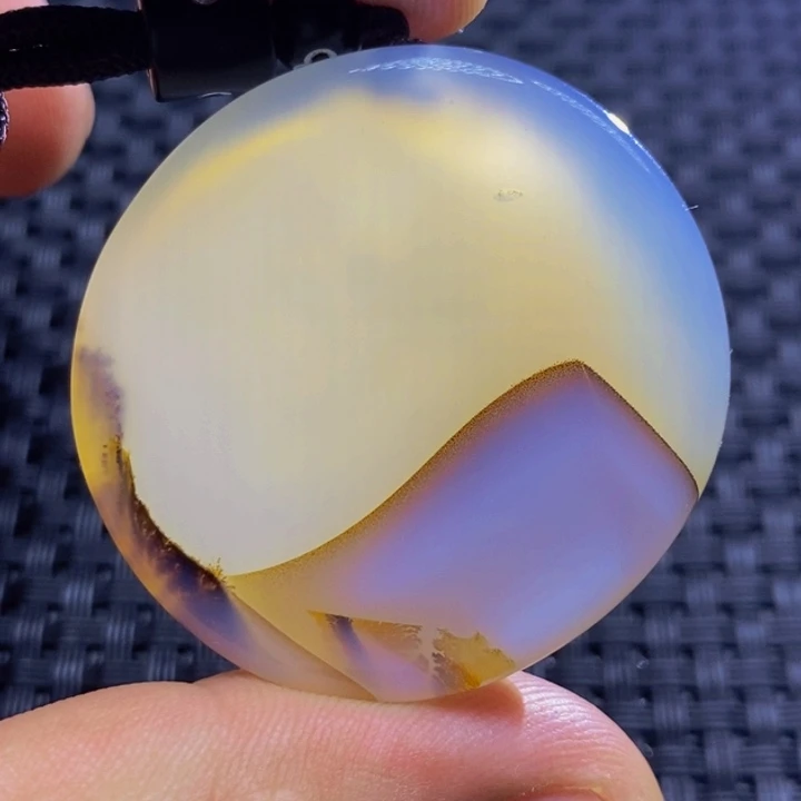 燕***）玛瑙/玉髓未镶嵌颈饰