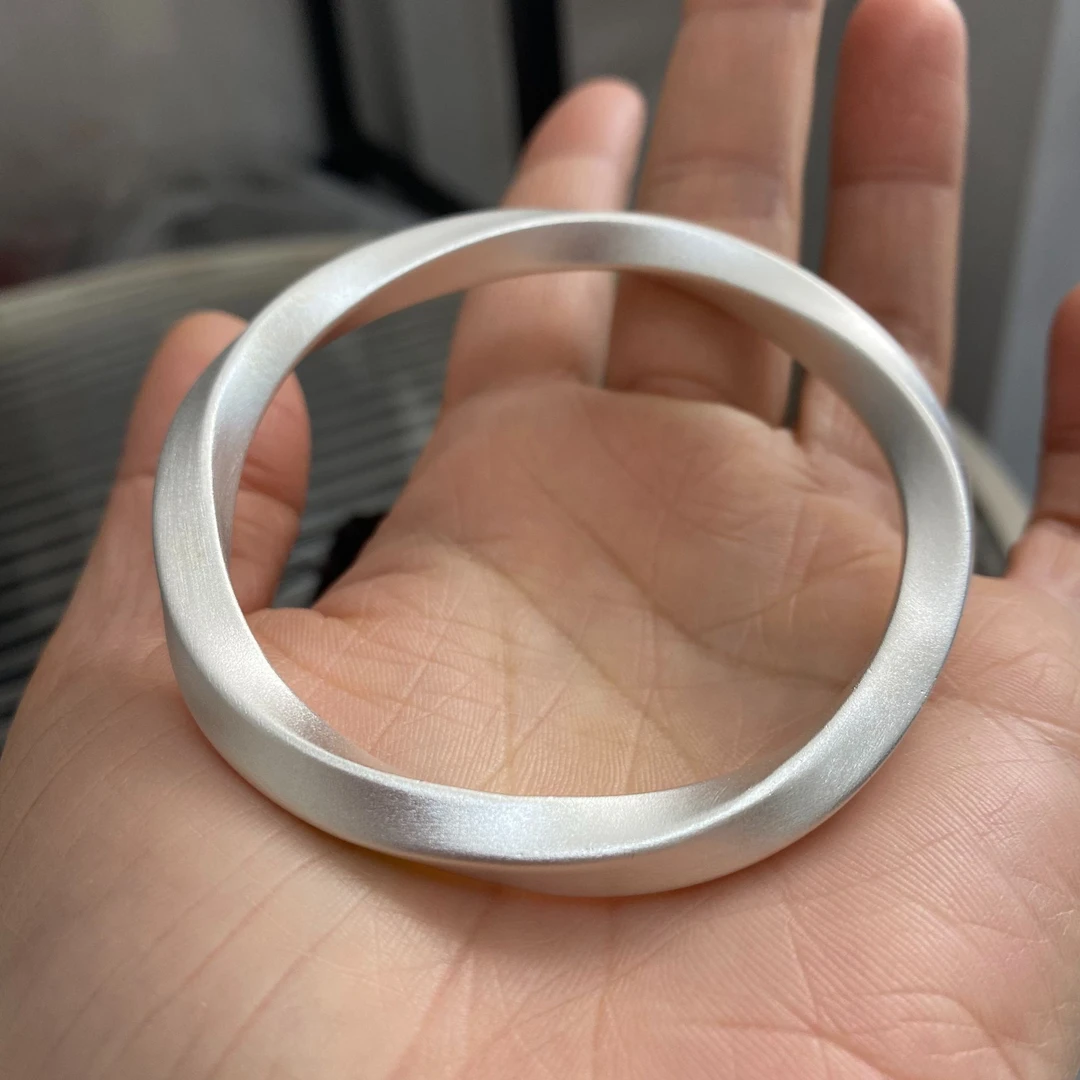 足银手镯 莫比乌斯手镯手工定制足银999传承时尚经典百搭磨砂镯子