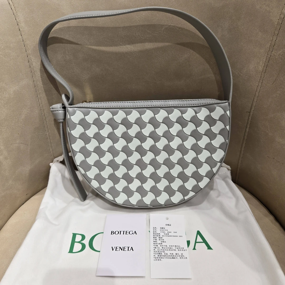 BOTTEGA VENETA/葆蝶家 单肩包 单肩包 yw6640/2511