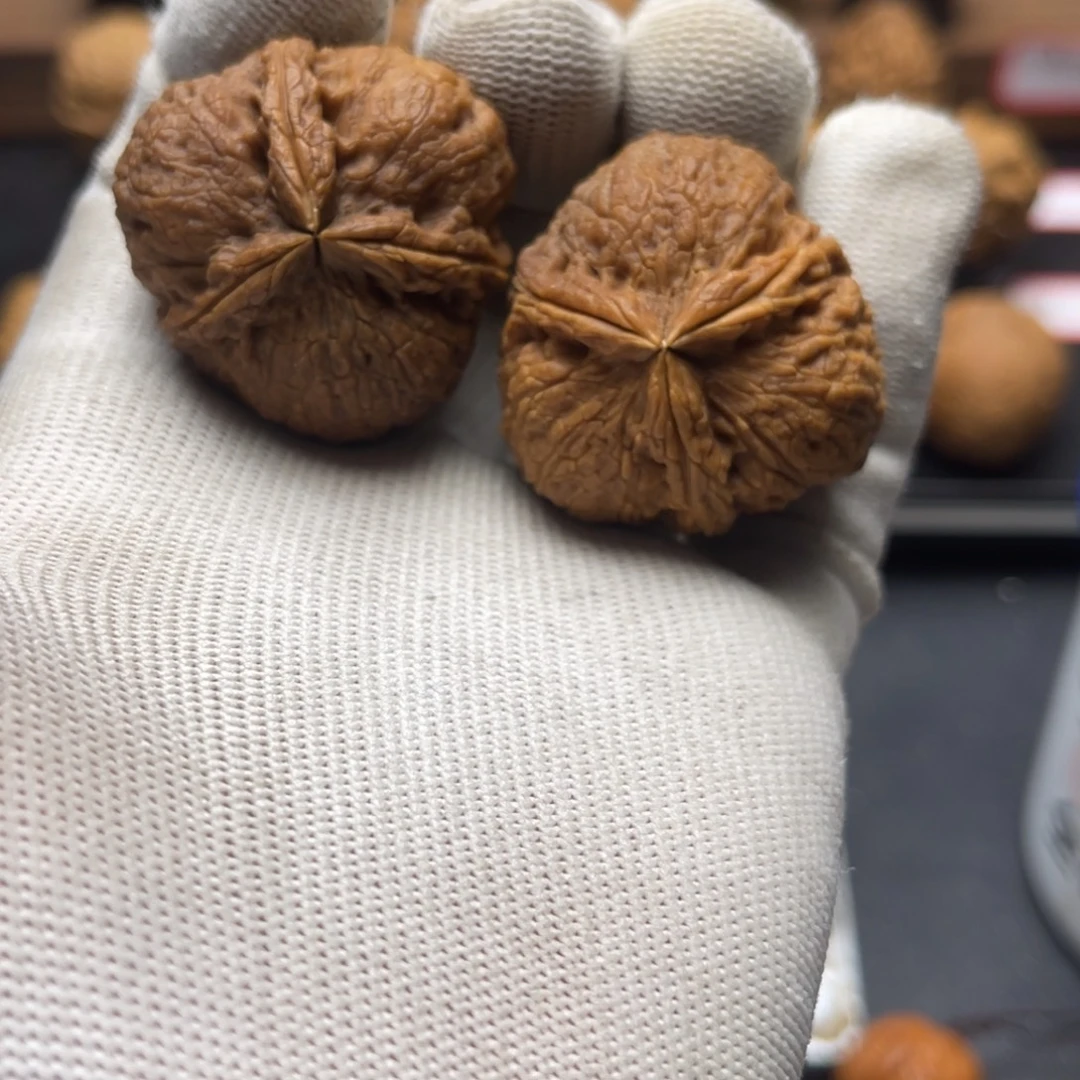 枫****37mm石斧三棱 一物一图