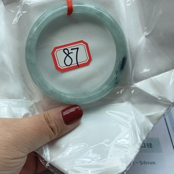翡翠未镶嵌手镯翡翠