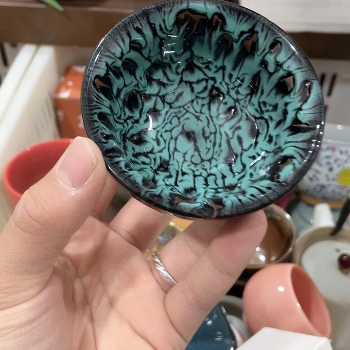 陶瓷茶具全部清清完回家过年