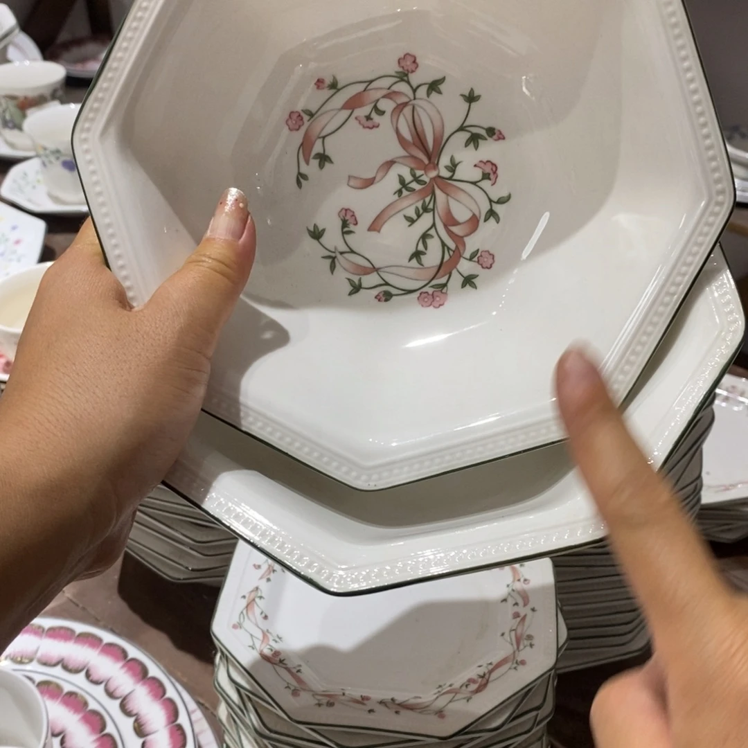 白瓷5.5八角沙拉碗2只微微微瑕