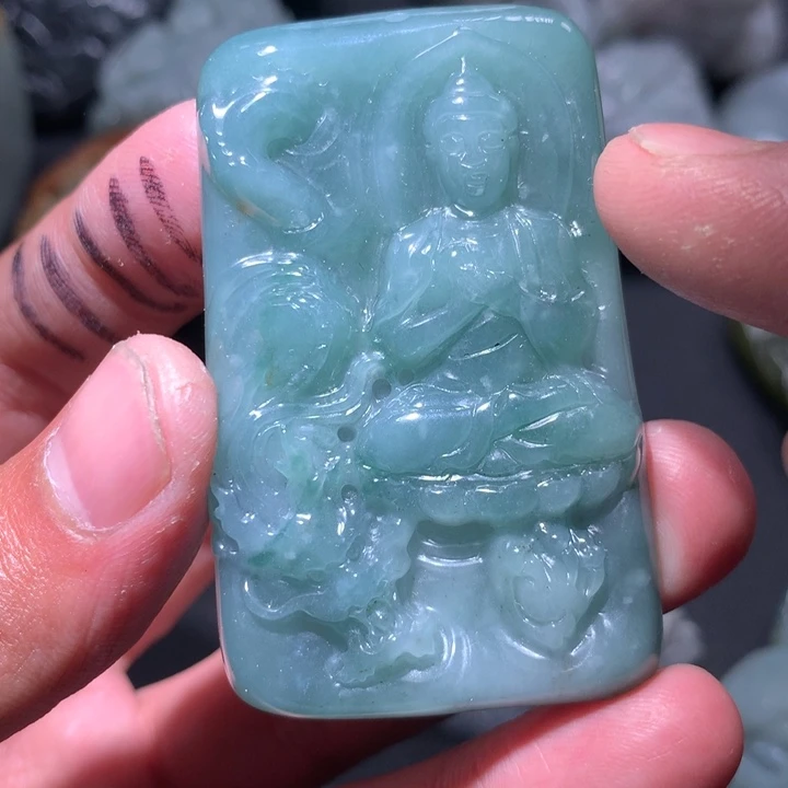 翡翠未镶嵌颈饰保真天然a货翡翠