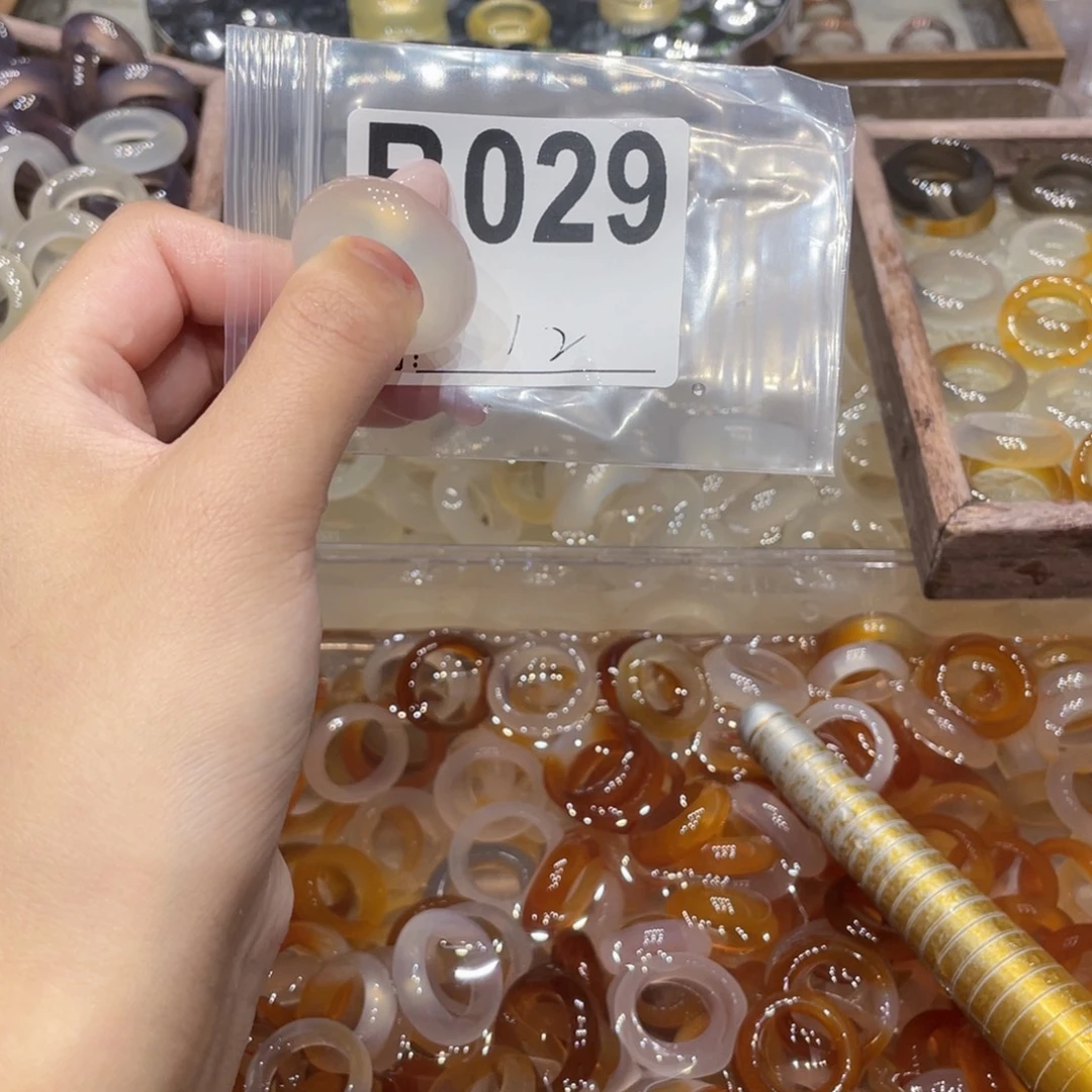 玛瑙/玉髓未镶嵌戒指029