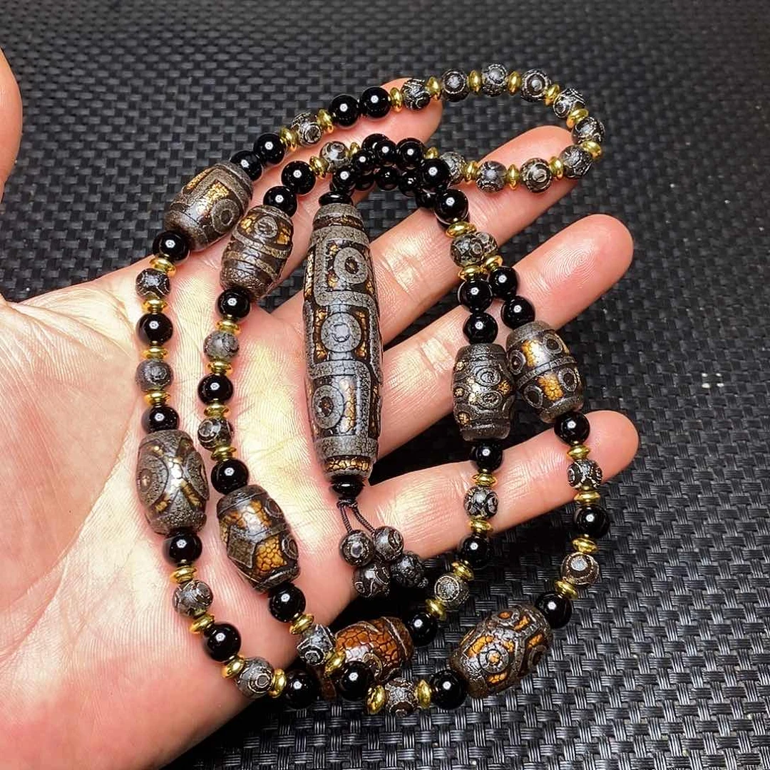 未镶嵌颈饰玛瑙/玉髓船*