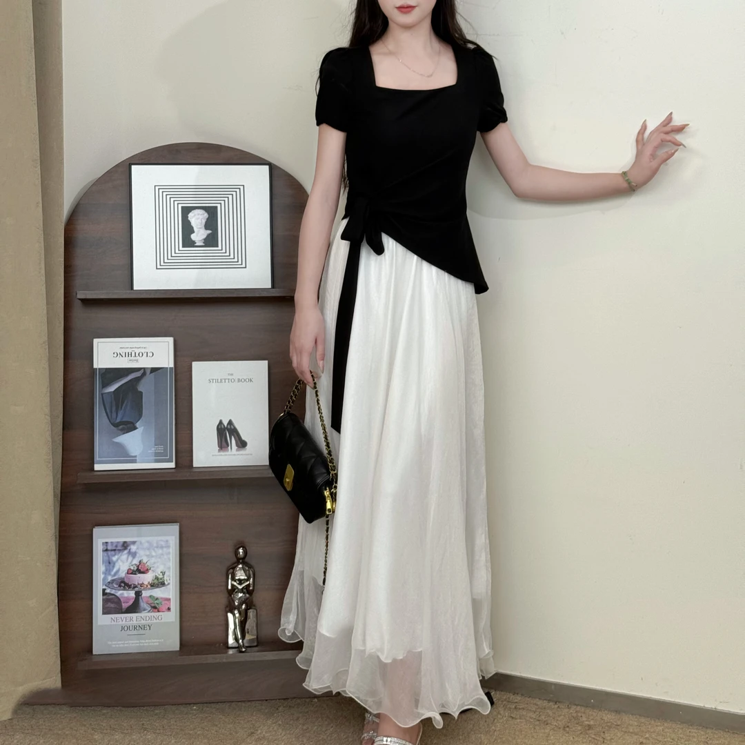 蔡小姐【上衣+裙子】2025夏季褶皱收腰设计感显瘦气质网纱a字连衣裙