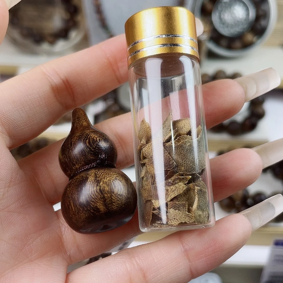 林***姐沉香沉香碎屑越南芽庄老白棋窖藏樱子瘤疤葫芦