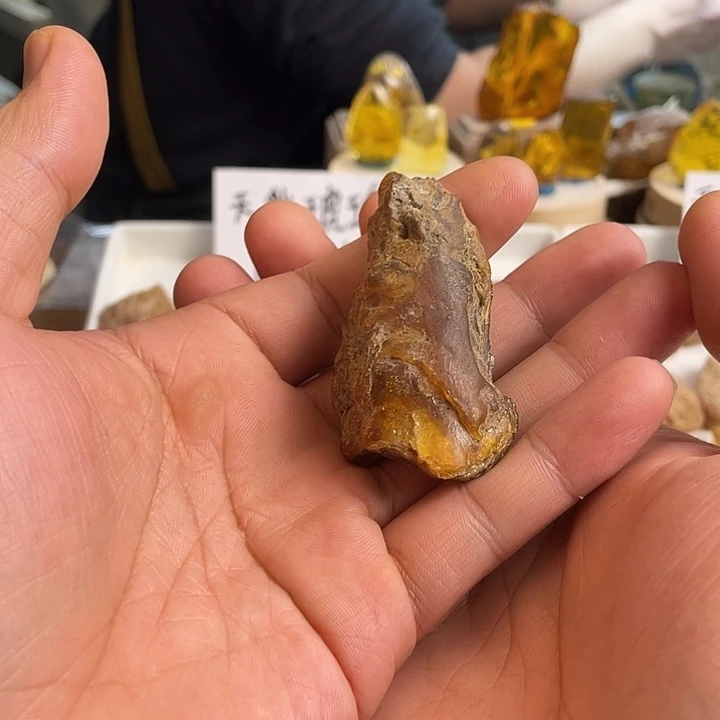 禾***子定制琥珀未镶嵌天然琥珀蜜蜡