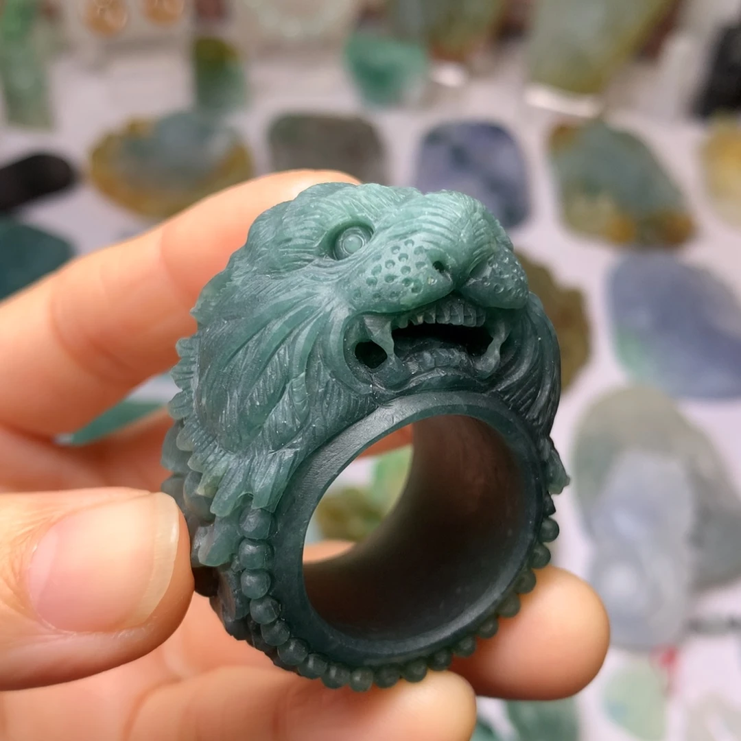 定制翡翠未镶嵌翡翠