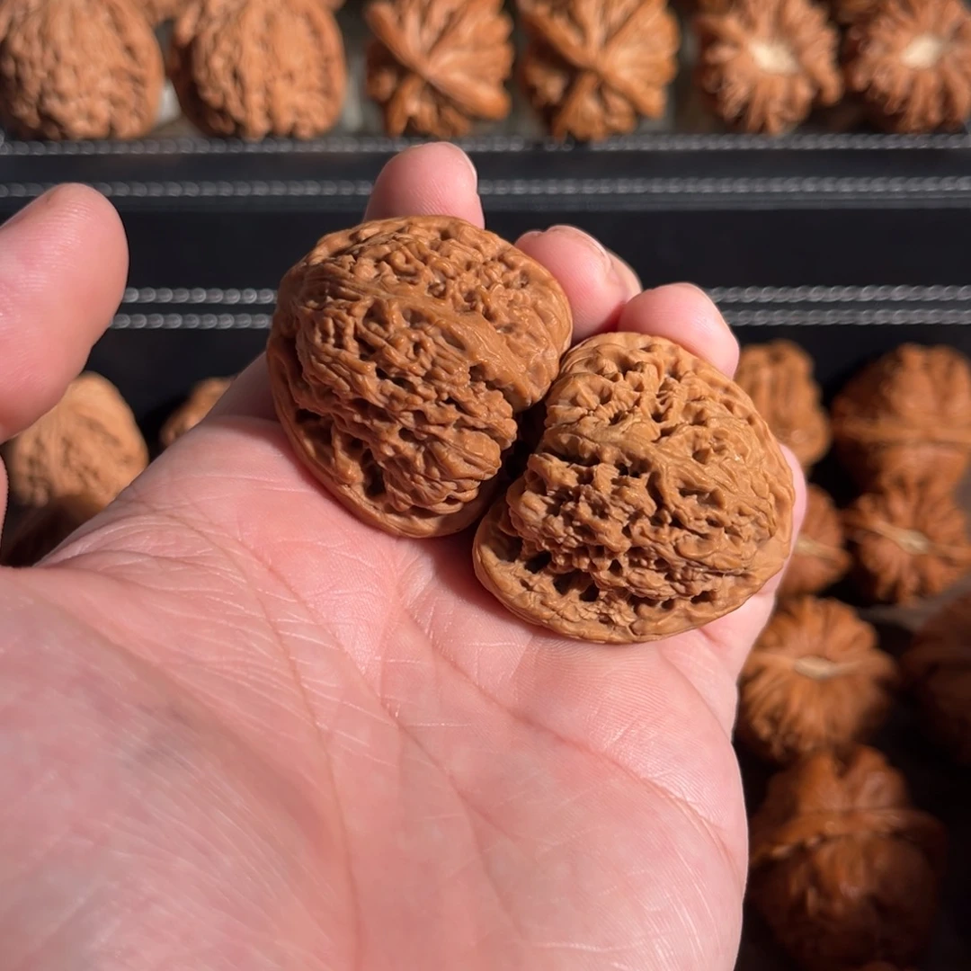 手串/手链核桃?****Z40全品三角疆