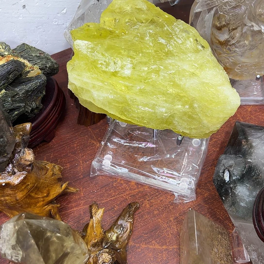 国***紫晶大型摆件（非配饰）未镶嵌