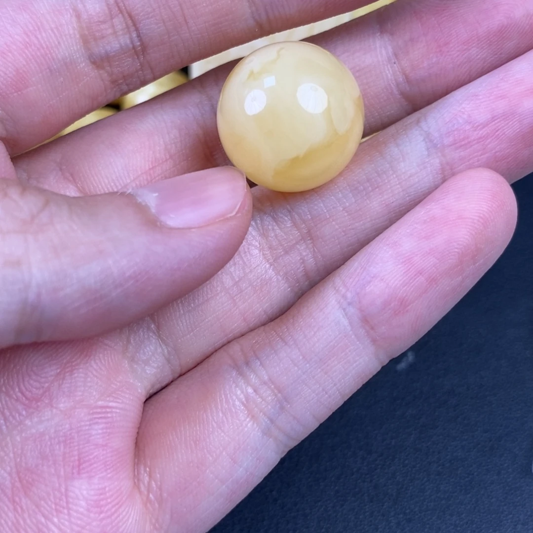 未镶嵌蜜蜡裸石玄阶满蜡56