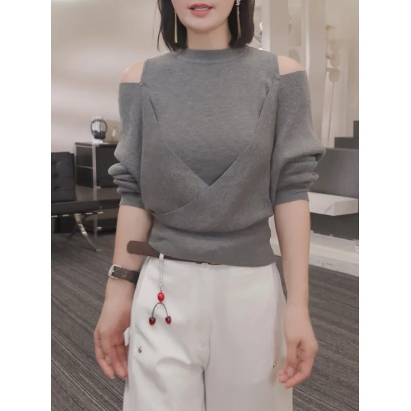 韩系休闲风灰色上衣女2025年秋季新款叠穿假两件圆领露肩针织衫