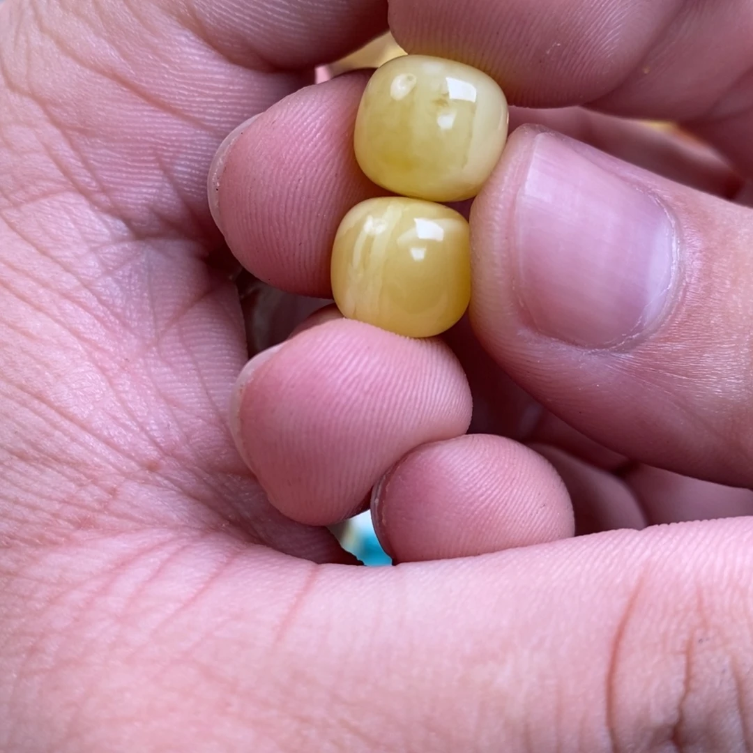 禁***x蜜蜡未镶嵌裸石配饰