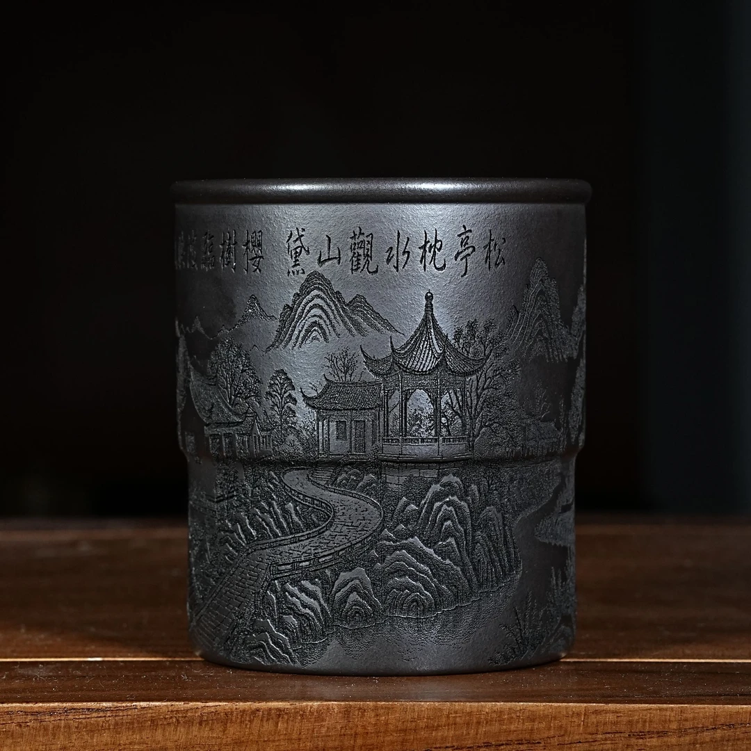 宜兴原矿石黄刻绘山水紫砂手工主人杯容量150CC