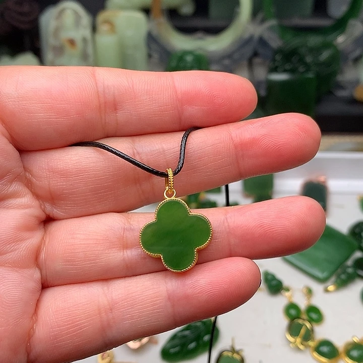 和田玉颈饰银S925镶嵌D****爱