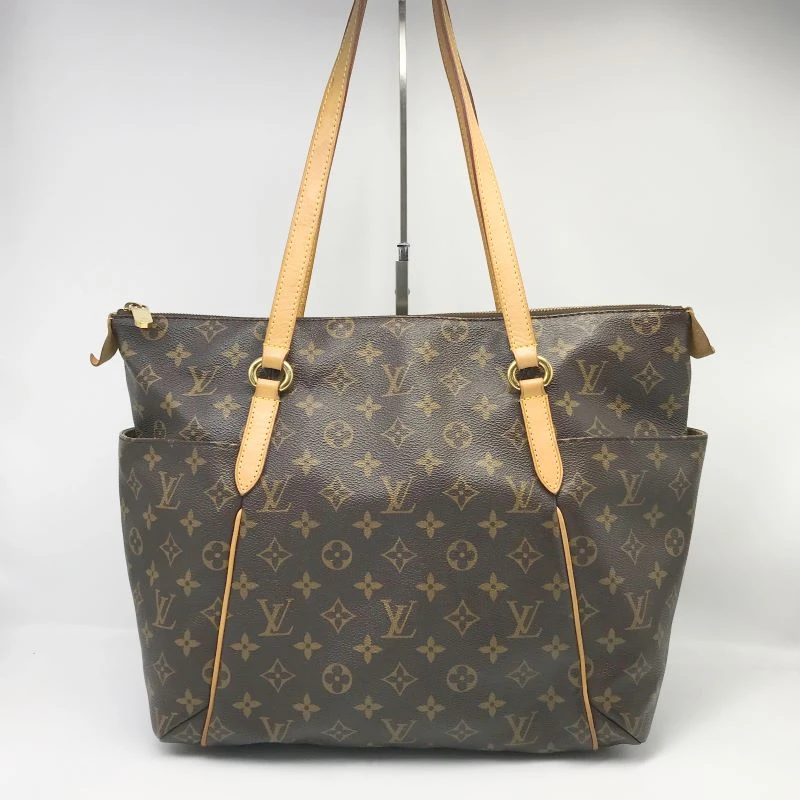 95新 LouisVuitton/路易威登 洋诚二手 LV老花单肩奶粉
