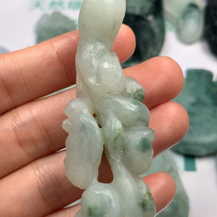 定制翡翠未镶嵌翡翠