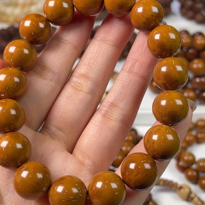 紫金鼠手串13尺寸紫金鼠光珠（多棕线和反油）