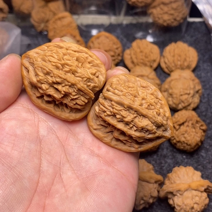 文玩核桃吊坠40蓟县虎头王
